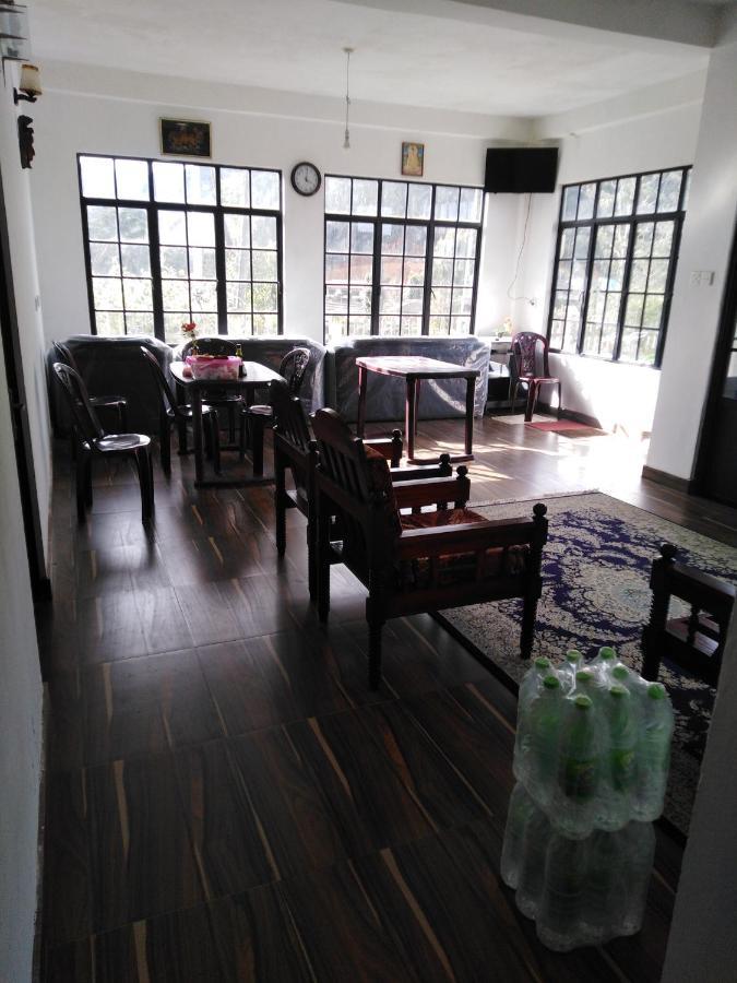 Akiko Rest Hotel นูวาราเอลิยา ภายนอก รูปภาพ