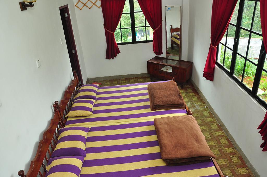 Akiko Rest Hotel นูวาราเอลิยา ภายนอก รูปภาพ
